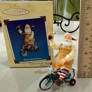 HALLMARK Keepsake Toymaker Santa Collector's Series 2002